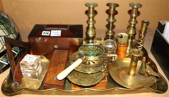 Assorted metalware and treen